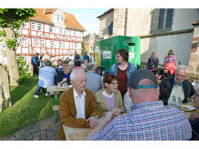 Johanniprozession mit Ehrenamtsfest (© Karl-Franz Thiede)